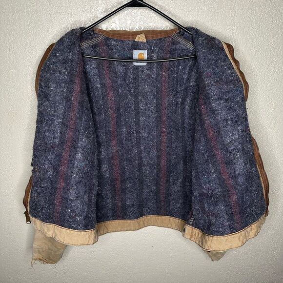 VTG 90’s Carhartt Detroit Blanket Lined Work Jacket Trashed Sun Faded Size Small - Picture 9 of 11